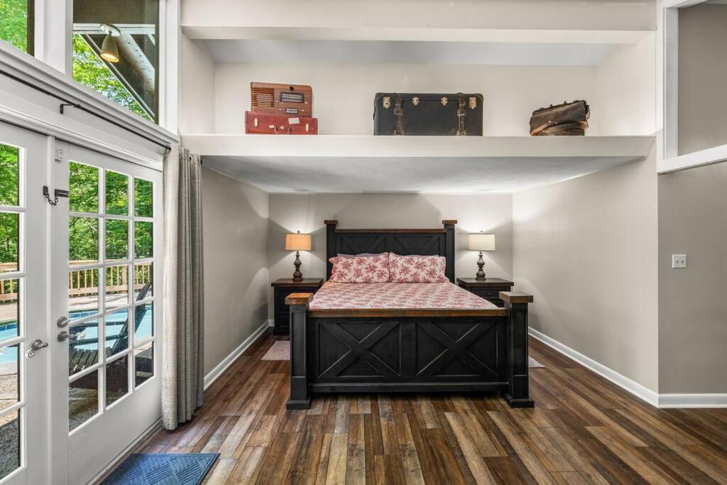 Bourbon Hollow Lodge With Hot Tub And Pool Plus Game Room Only 5 Min To Downtown Gatlinburg Dış mekan fotoğraf