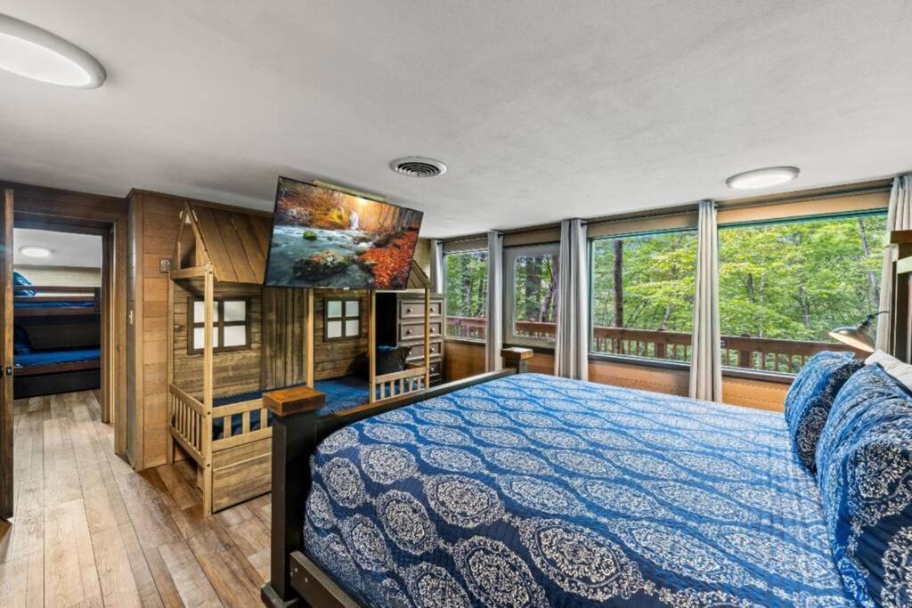 Bourbon Hollow Lodge With Hot Tub And Pool Plus Game Room Only 5 Min To Downtown Gatlinburg Dış mekan fotoğraf