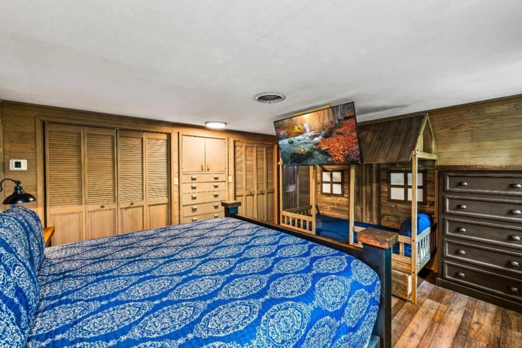 Bourbon Hollow Lodge With Hot Tub And Pool Plus Game Room Only 5 Min To Downtown Gatlinburg Dış mekan fotoğraf