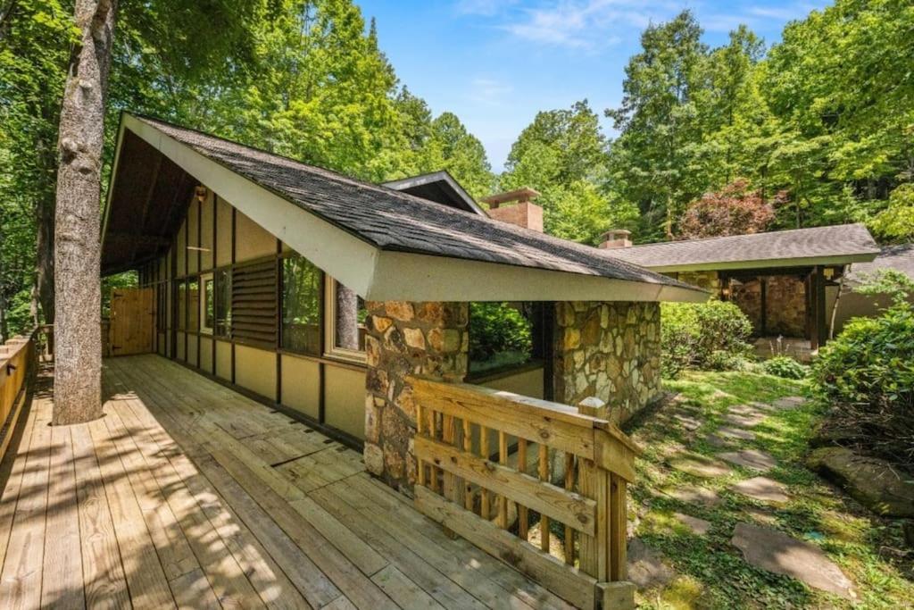 Bourbon Hollow Lodge With Hot Tub And Pool Plus Game Room Only 5 Min To Downtown Gatlinburg Dış mekan fotoğraf